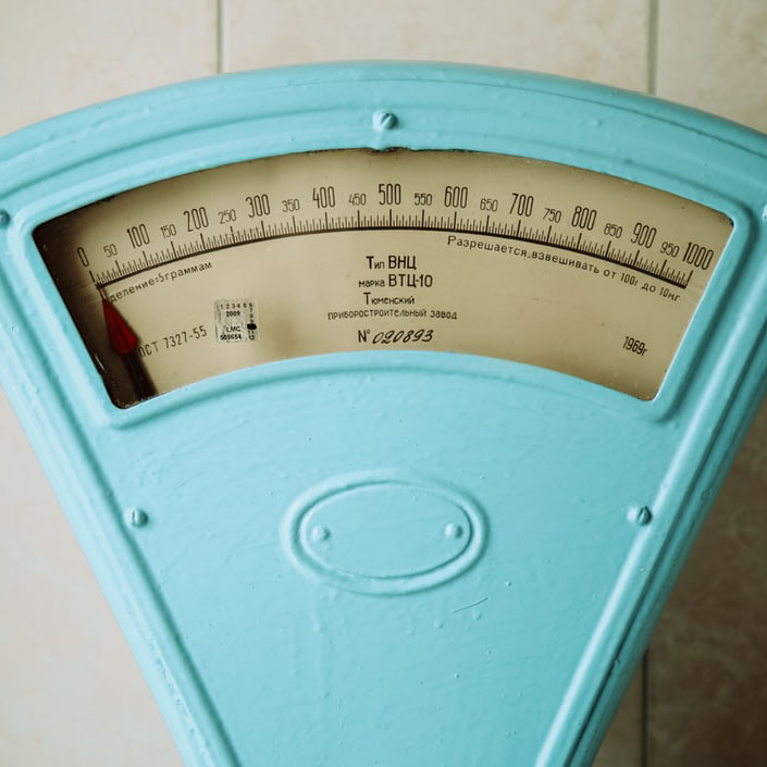 ¿Qué sucede si mi indicador digital de peso no funciona?？